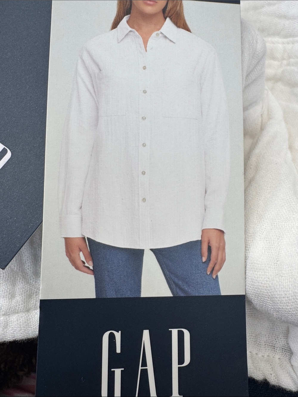 GAP White Long-Sleeve Button Down Shirt